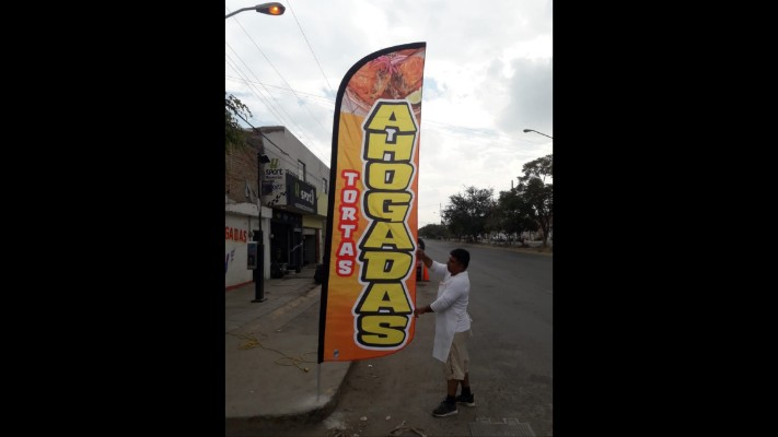 Banderas Publicitarias Gigantes